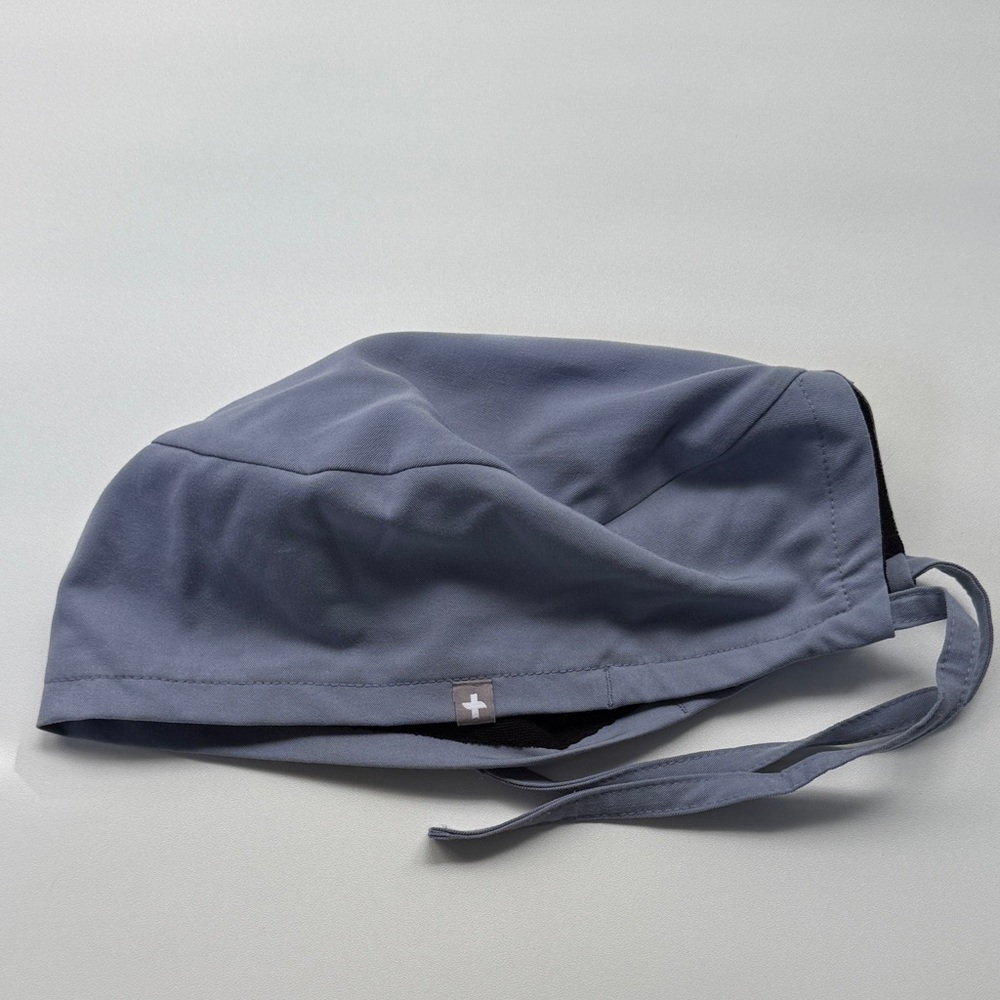 FIGS scrub cap vapor blue ?? Unknown